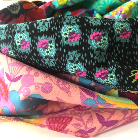 Infinity Scarf 🧣 - Picture 5 of 11